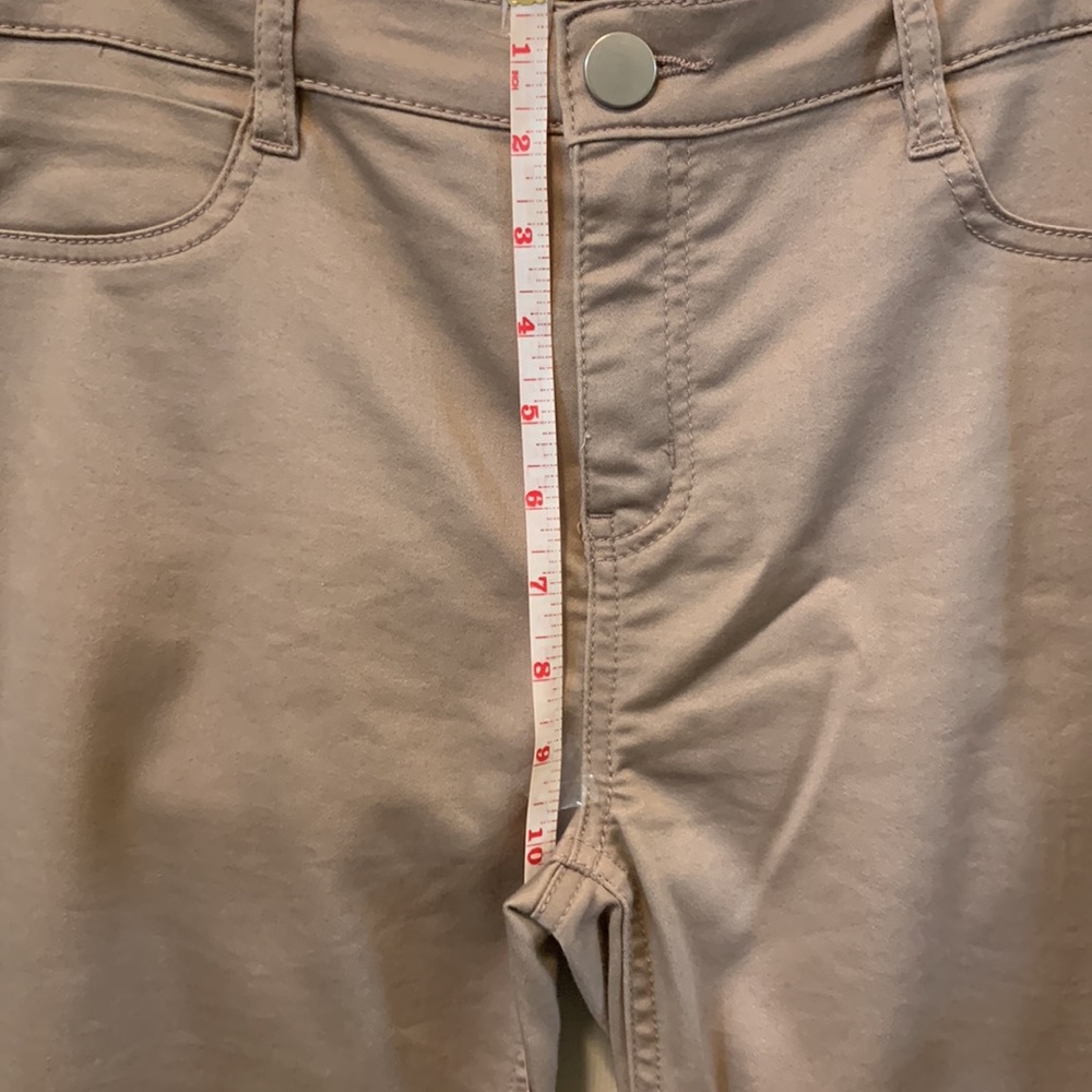 Pants - Picture 7 of 10
